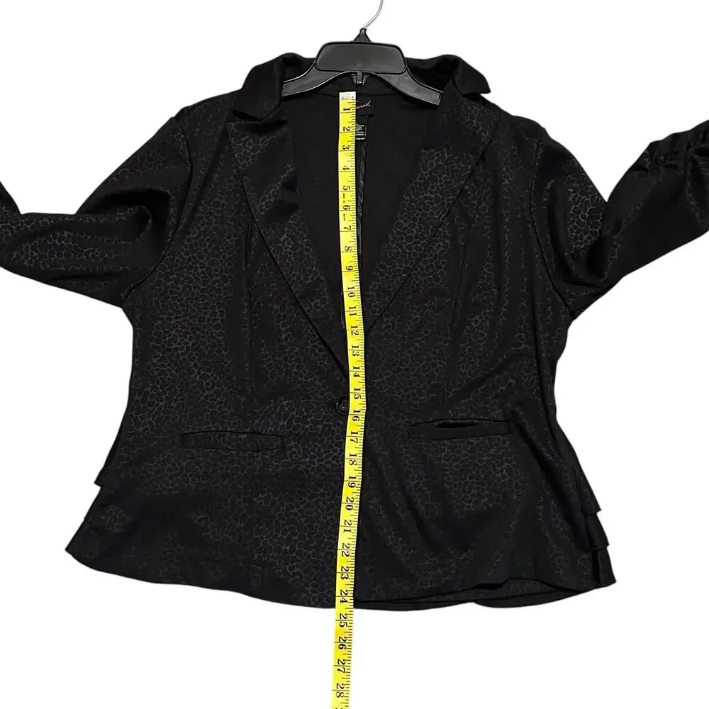 Torrid Black Leopard Jacquard  Blazer Size 1 (14-16) - Picture 10 of 10
